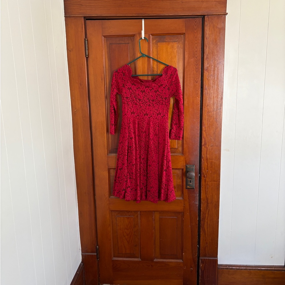 Miusol Red Lace Long-Sleeve Fit-and-Flare Dress